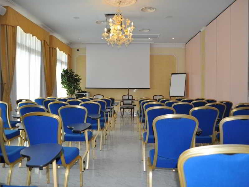 Grand Hotel President Όλμπια Εξωτερικό φωτογραφία