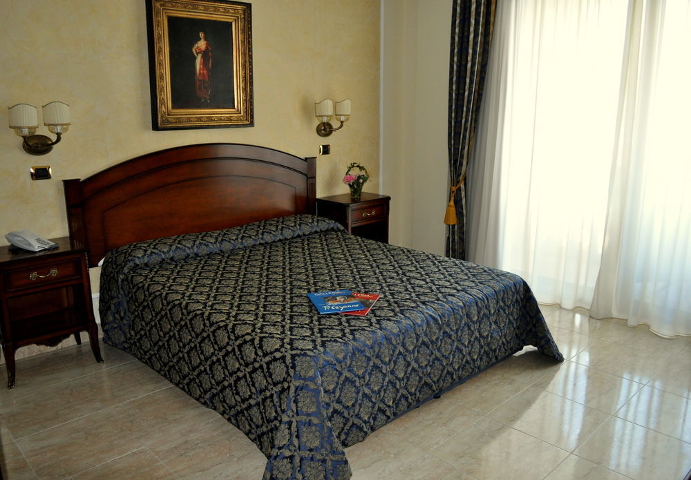 Grand Hotel President Όλμπια Εξωτερικό φωτογραφία