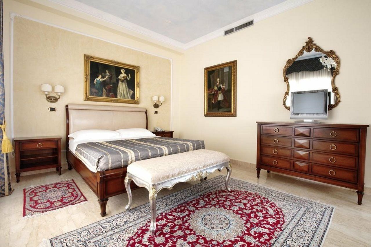 Grand Hotel President Όλμπια Εξωτερικό φωτογραφία